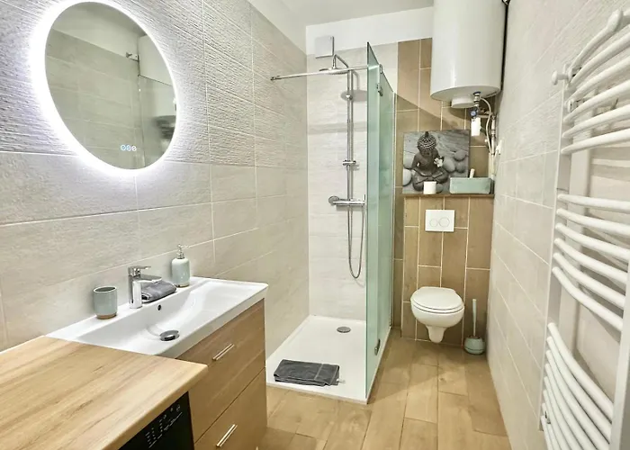 Appartement Casamea - Studio, Parking, Wifi, Clim,